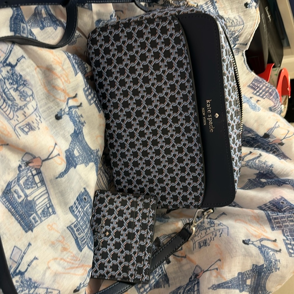 Kate Spade Link Cross Body with Matching Card Case